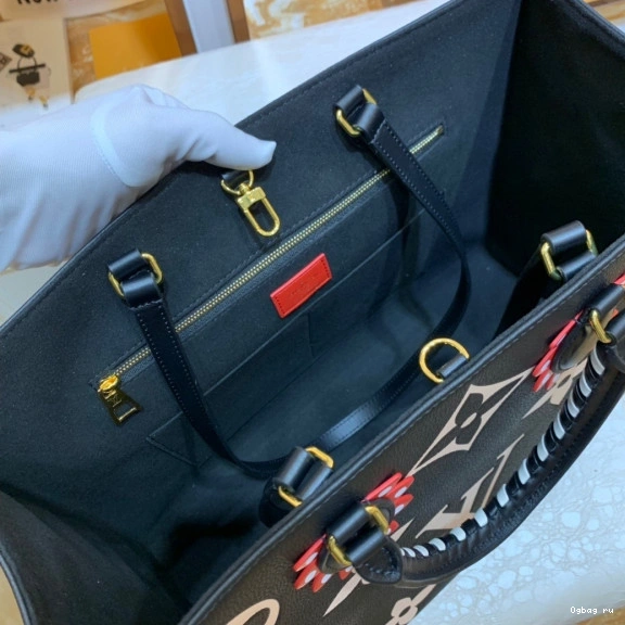 VUITTON CRAFTY LOUIS ONTHEGO GM 0819